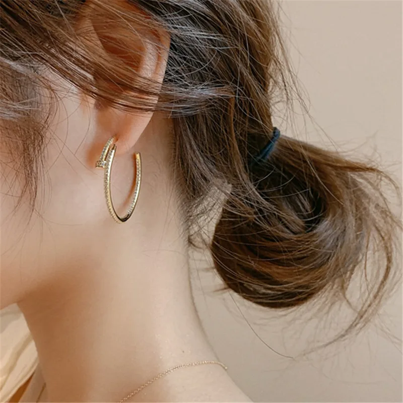 1-Paire-Luxueux-Brillant-Cercle-Le-Cuivre-Zircon-Plaqu-Or-18K-Boucles-D-Oreilles-1 1-Paire-Luxueux-Brillant-Cercle-Le-Cuivre-Zircon-Plaqu-Or-18K-Boucles-D-Oreilles-1