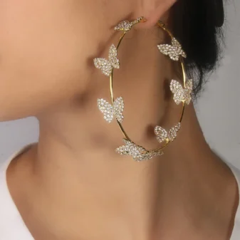 Boucles d’Oreilles Cercle avec Strass Étincelants