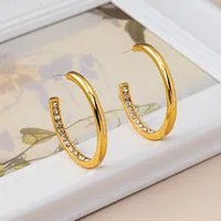 Boucles d’Oreilles avec Zircons Étincelants