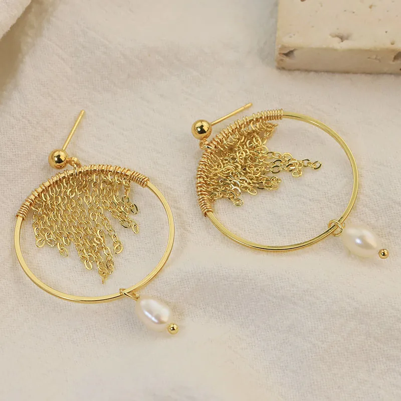 Boucles-D-oreilles-En-Perles-D-eau-Douce-Naturelles-Faites-La-Main-Pour-Femmes-Style-Luxueux-Et-Simple-Bijoux-G-om-triques-Avec-Rev-tement-En-Or-Sur-Cuivre-Et-Argent-925-2 Boucles-D-oreilles-En-Perles-D-eau-Douce-Naturelles-Faites-La-Main-Pour-Femmes-Style-Luxueux-Et-Simple-Bijoux-G-om-triques-Avec-Rev-tement-En-Or-Sur-Cuivre-Et-Argent-925-2