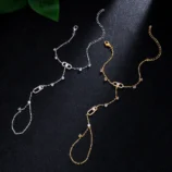 Nouvelles-Bijoux-De-Mode-Pour-Femmes-En-Cuivre-Plaqu-Platine-Avec-Strass-Style-Frais-pissure-G-om-trique-Lien-De-Doigt-Creux-display-picture-6