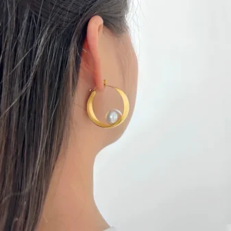 Boucles d’Oreilles Dorées Cercle avec Perle