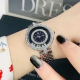 -l-gant-Couleur-Unie-Bouton-Pression-Double-Papillon-Quartz-Regardez-Femmes-De-Montres-main-image-2