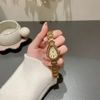 Montre Élégante Goutte Dorée