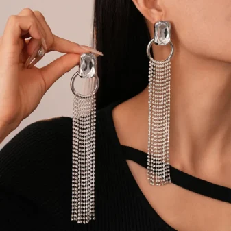 Boucles d’Oreilles Franges Strass – Cristal Oversize