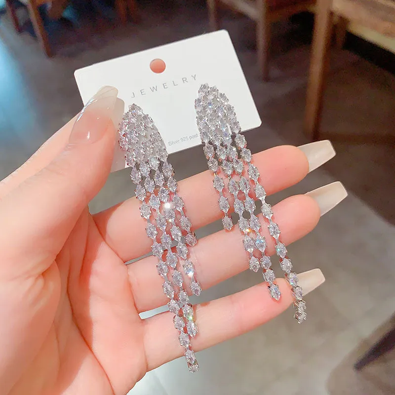 Boucles-D-oreilles-Longues-l-gantes-Pour-Femmes-En-Argent-925-Avec-Zircons-Motif-G-om-trique-Pendentifs-Tendance-Bijoux Boucles-D-oreilles-Longues-l-gantes-Pour-Femmes-En-Argent-925-Avec-Zircons-Motif-G-om-trique-Pendentifs-Tendance-Bijoux